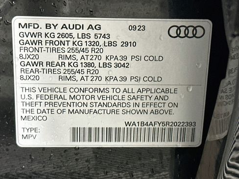 Used 2024 Audi SQ5 Premium Plus w/ Premium Plus Package AWD/4WD image 38
