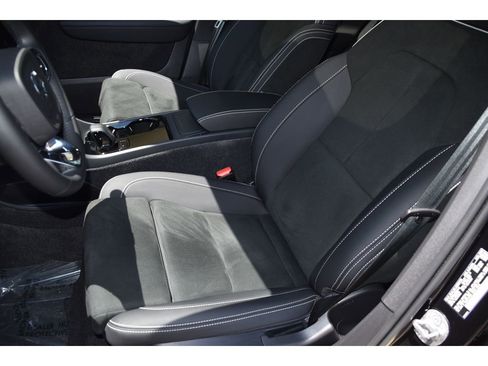 Used 2023 Volvo C40 P8 Recharge Plus AWD/4WD image 14