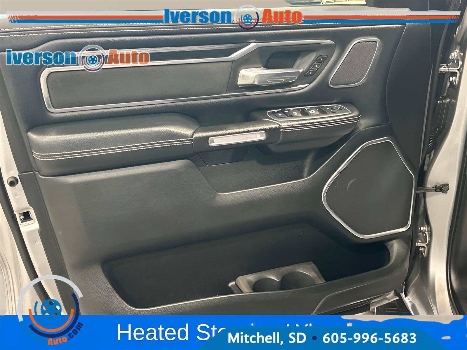 Used 2024 RAM 1500 Laramie AWD/4WD image 15
