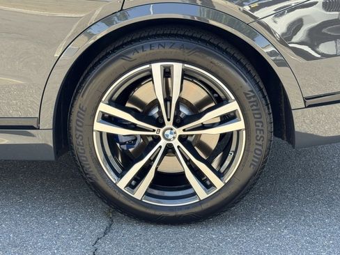 Certified 2023 BMW X7 M60i w/ Executive Package image 17