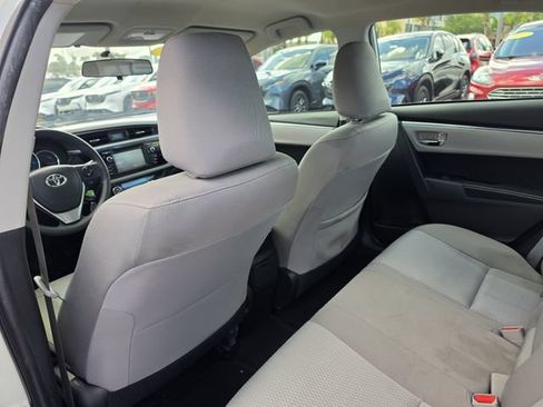 Used 2016 Toyota Corolla LE FWD image 11