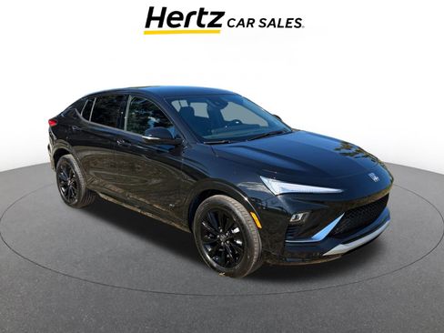 Used 2025 Buick Envista Sport Touring image 1