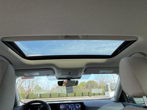 New 2026 Nissan Sentra SL w/ Floor Mat Package FWD image 12