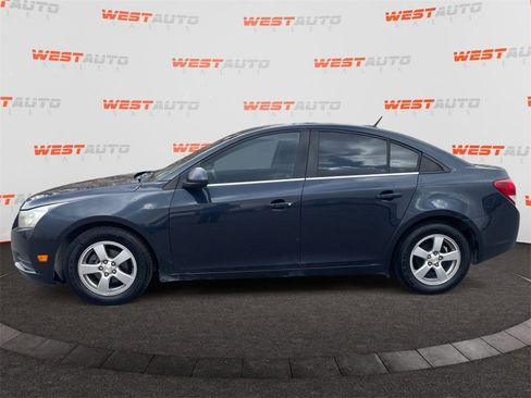 Used 2014 Chevrolet Cruze LT w/ All-Star Edition image 2