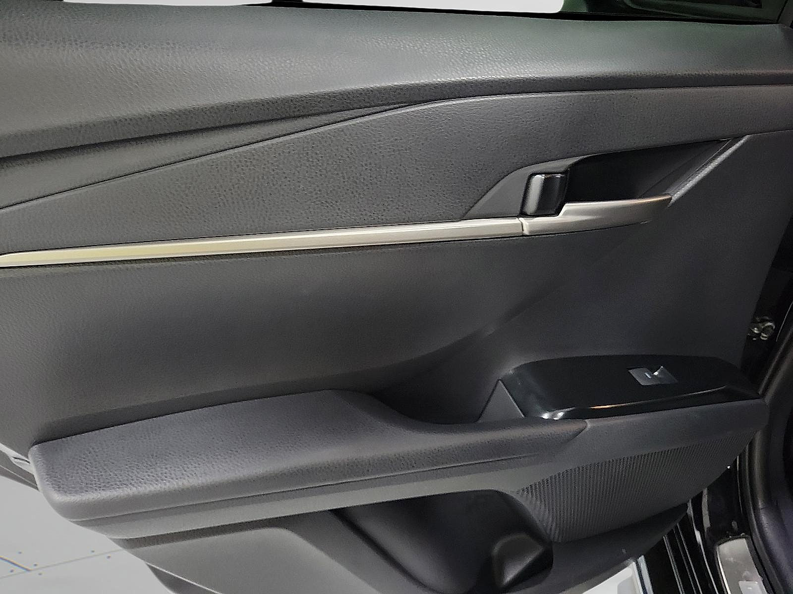 Certified 2025 Toyota Camry SE w/ Convenience Package FWD image 10