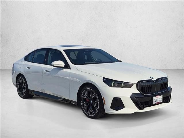 Used 2026 BMW 540i xDrive AWD/4WD image 3
