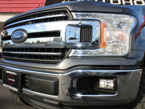 Used 2018 Ford F150 XLT image 4