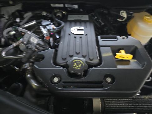 New 2026 RAM 2500 Laramie w/ Sport Appearance Package image 30