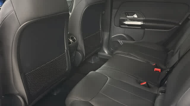 Certified 2026 Mercedes-Benz GLB 250 4MATIC image 31