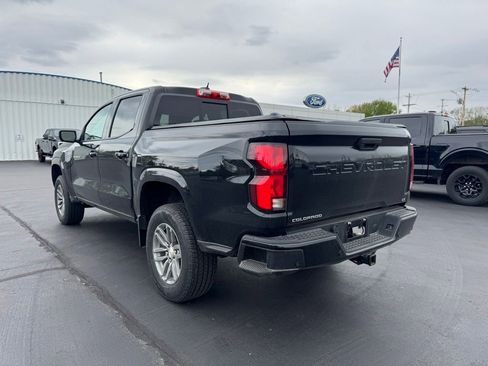 Used 2024 Chevrolet Colorado LT w/ LT Convenience Package III RWD image 6