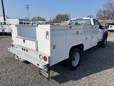 New 2024 Ford F550 4x4 Regular Cab Super Duty image 5