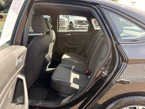 Used 2025 Volkswagen Jetta Sport FWD image 14