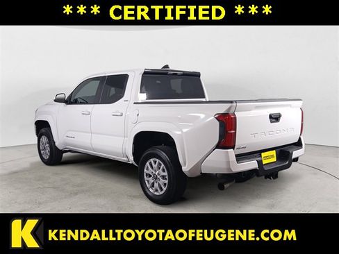 Certified 2025 Toyota Tacoma SR5 image 2