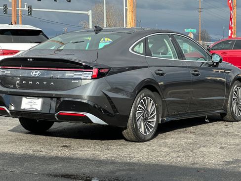 New 2026 Hyundai Sonata Limited image 4