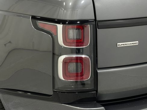 Used 2019 Land Rover Range Rover Supercharged AWD/4WD image 34