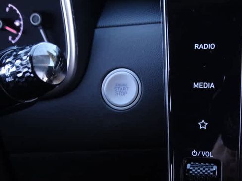 Used 2024 Hyundai Santa Cruz SEL image 30