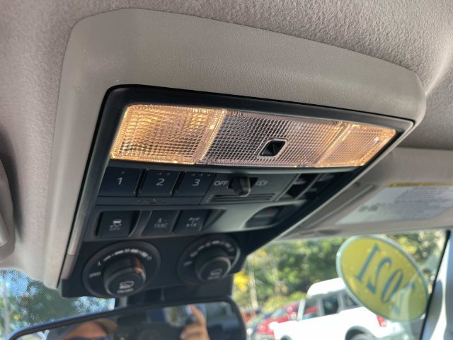 Used 2021 Toyota 4Runner Venture w/ Moonroof Package AWD/4WD image 30