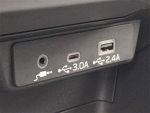 Used 2024 Subaru Crosstrek 2.0i Premium image 26