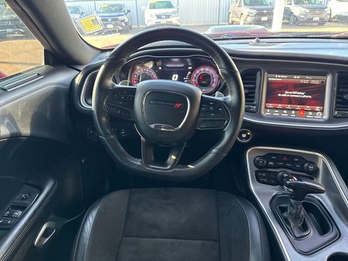 Used 2020 Dodge Challenger R/T Scat Pack w/ Shaker Package image 13