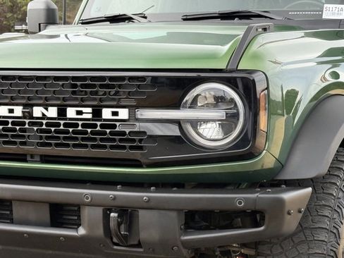 Used 2023 Ford Bronco Wildtrak image 12