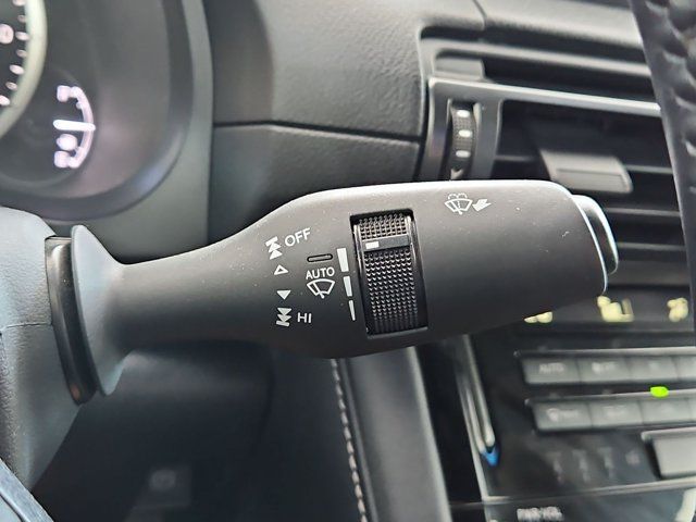 Used 2023 Lexus IS 300 AWD w/ Premium Package image 20