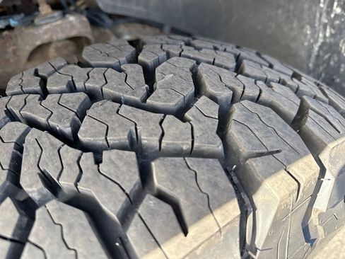 Used 2001 Chevrolet Silverado 2500 LS image 27