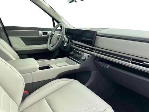 Used 2025 Hyundai Santa Fe Calligraphy image 15