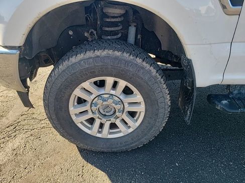 Used 2017 Ford F250 XL w/ STX Appearance Package AWD/4WD image 10