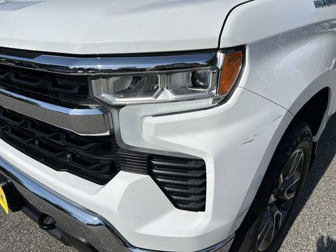 Used 2022 Chevrolet Silverado 1500 LT image 9