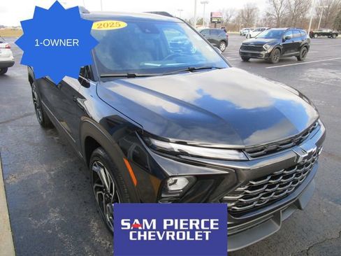 Certified 2025 Chevrolet TrailBlazer RS w/ Driver Confidence Package image 8