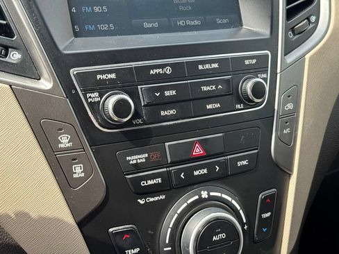 Used 2017 Hyundai Santa Fe Sport AWD/4WD image 20