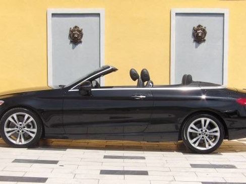 Used 2018 Mercedes-Benz C 300 Cabriolet image 4