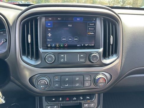 Used 2022 GMC Canyon AT4 image 22