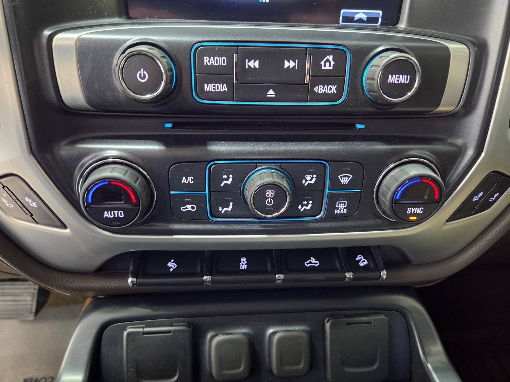 Used 2017 GMC Sierra 1500 SLT w/ SLT Premium Package AWD/4WD image 43