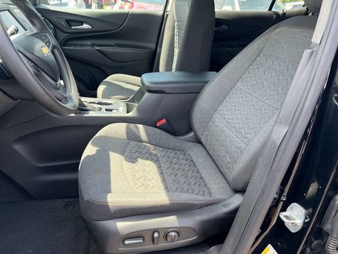 Certified 2022 Chevrolet Equinox LT FWD image 10
