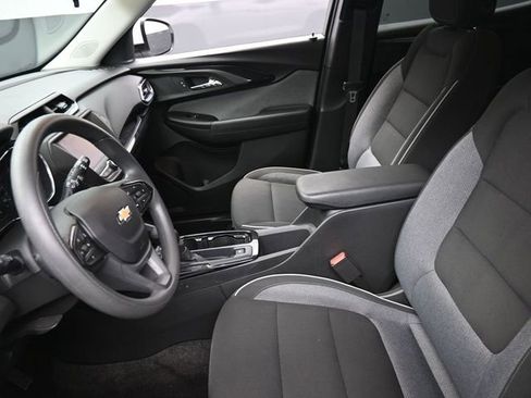 Used 2023 Chevrolet TrailBlazer LT image 8