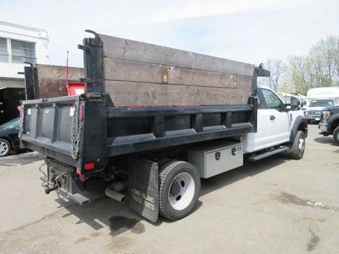 Used 2022 Ford F550 4x4 SuperCab Super Duty image 3