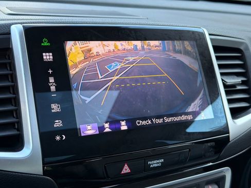 Used 2016 Honda Pilot Elite image 27