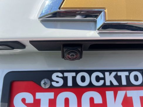 Used 2025 Chevrolet Equinox LT image 40