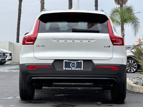 New 2026 Volvo XC40 B5 Plus w/ Protection Package Premier image 4