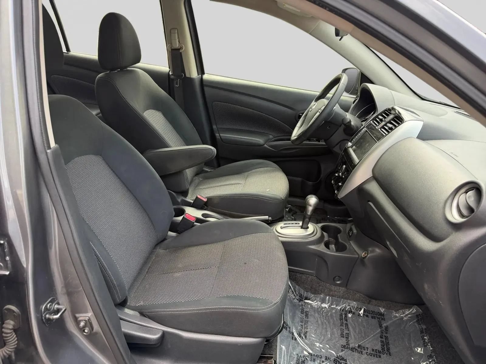 Used 2019 Nissan Versa SV w/ SV Special Edition Package FWD image 15