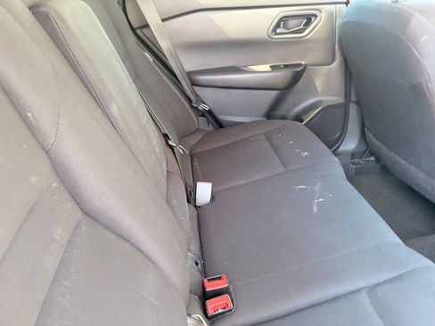 Used 2024 Nissan Rogue S AWD/4WD image 15