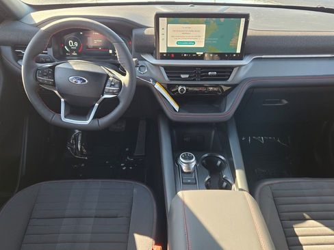 New 2026 Ford Explorer ST-Line image 19