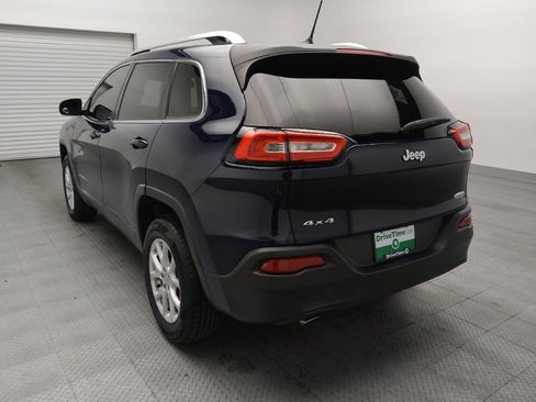 Used 2014 Jeep Cherokee Latitude AWD/4WD image 5