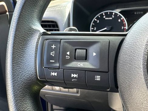 Used 2023 Nissan Rogue SV FWD image 24