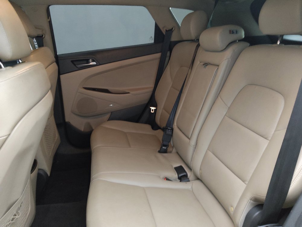 Used 2017 Hyundai Tucson SE Plus FWD image 18