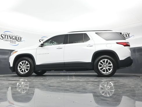 Used 2020 Chevrolet Traverse LT FWD image 31