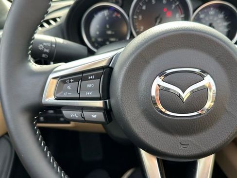 Used 2025 MAZDA MX-5 Miata RF Grand Touring image 20