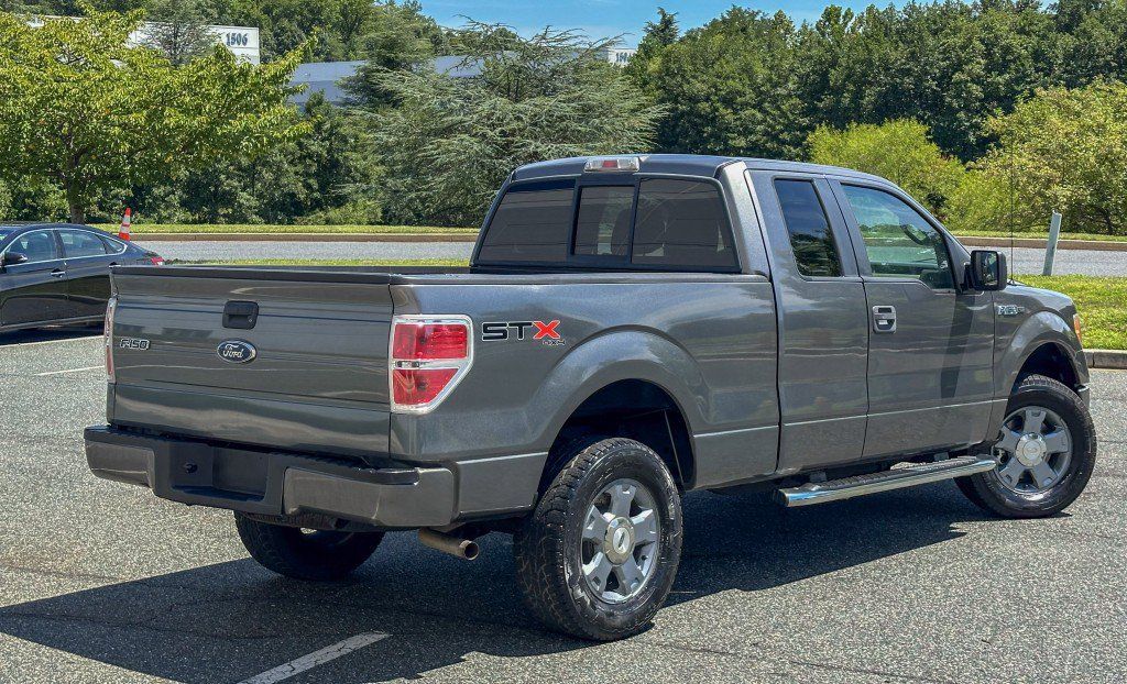 Used 2010 Ford F150 STX AWD/4WD image 15