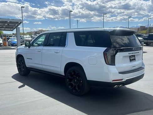 New 2026 Chevrolet Suburban High Country AWD/4WD image 21
